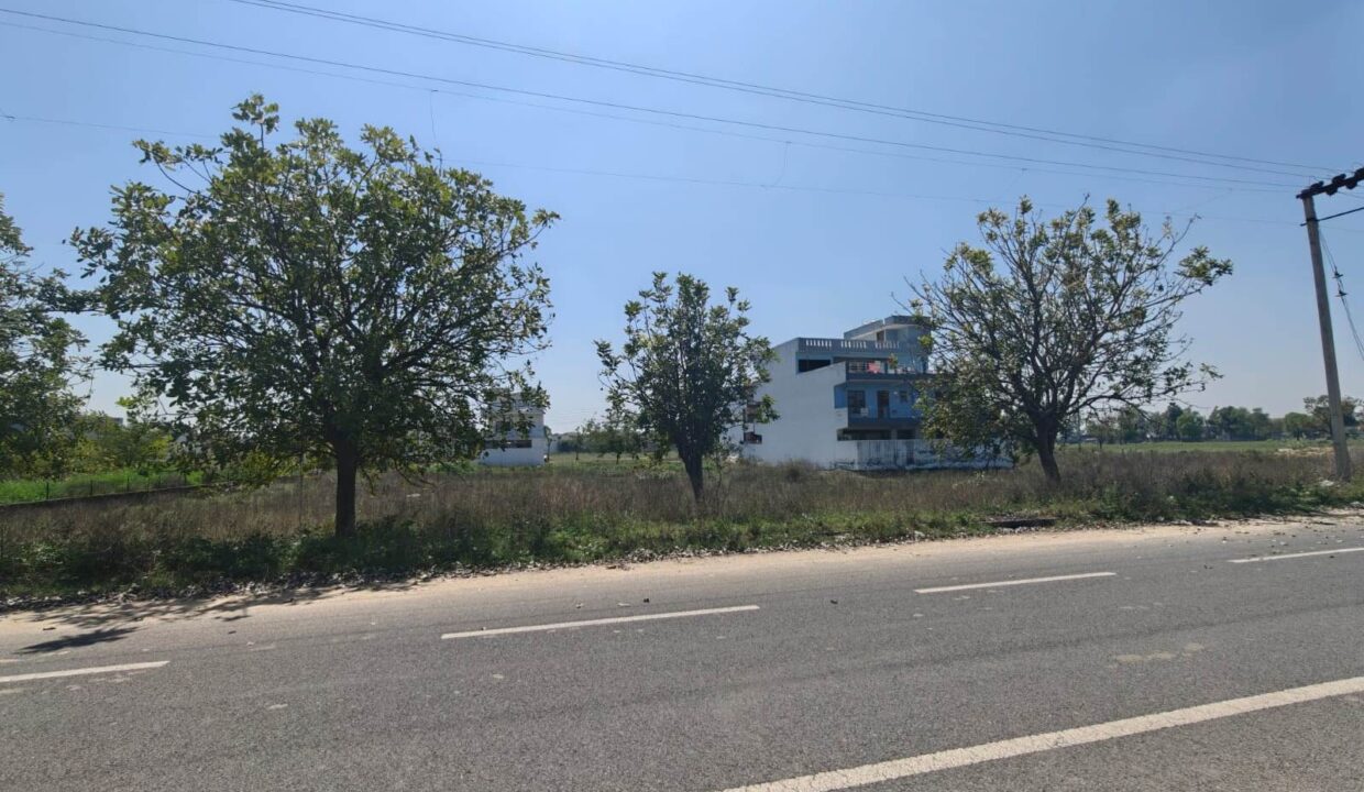 BPTP Next Door Plots Sector 76 Faridabad
