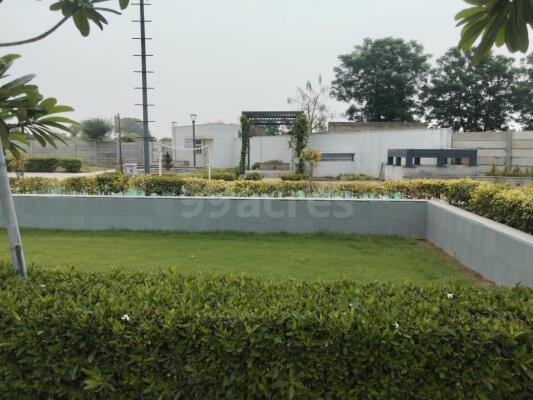 BPTP Park Elite Floor plot in Sector 85 Faridabad
