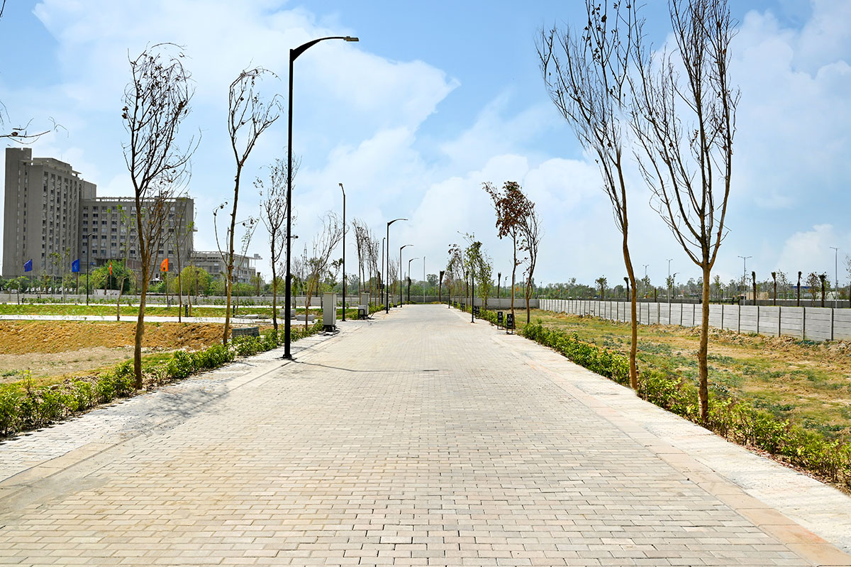 BPTP District 1 Sector 81 Faridabad